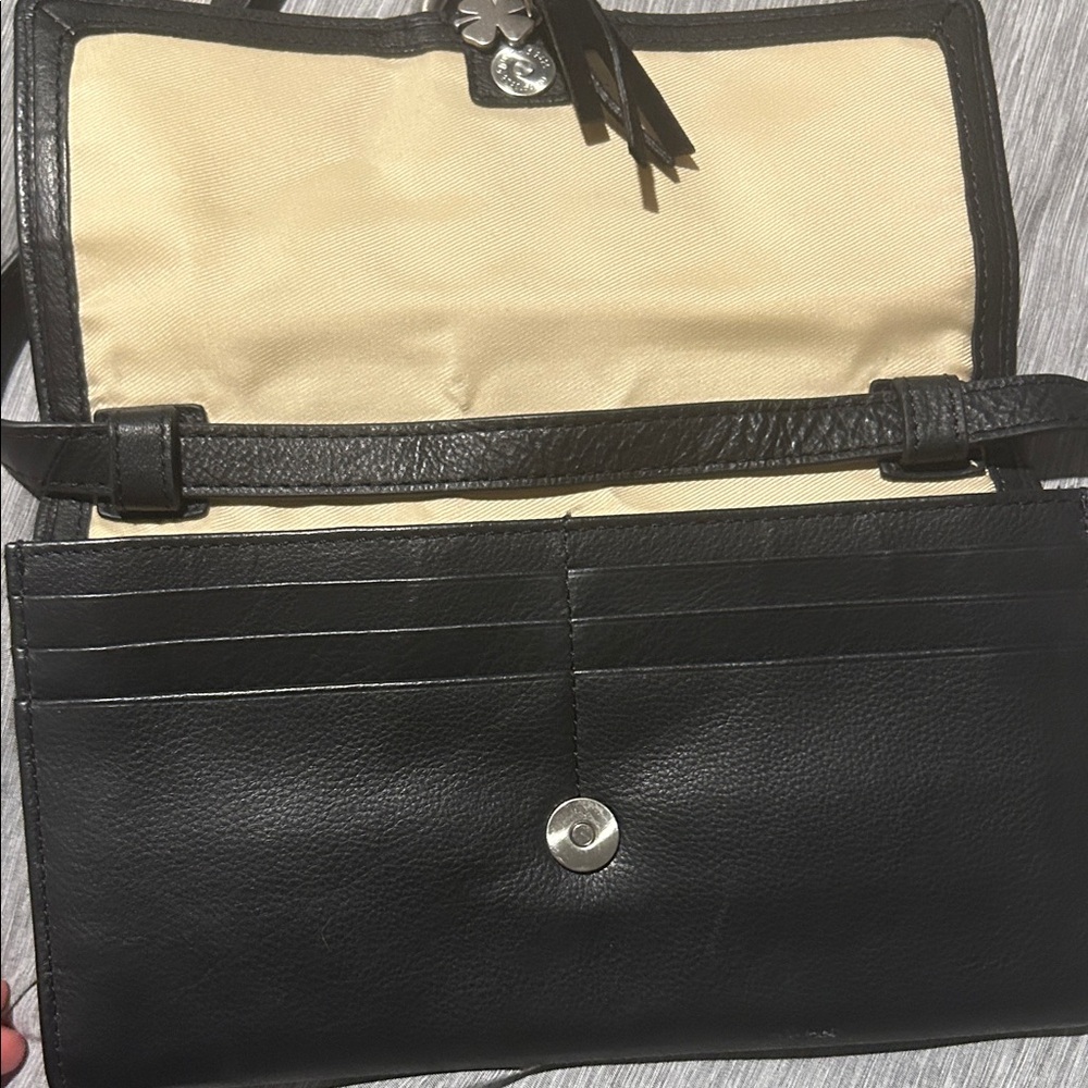 Lucky Brand Black Leather Crossbody Bag with Ring Accent - Picture 5 of 7